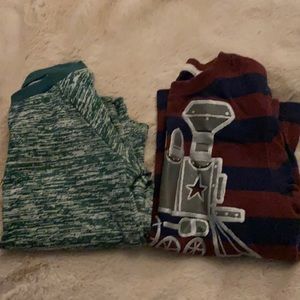 Lot of 2 longsleeve shirts. One is 2T, one is 4T.